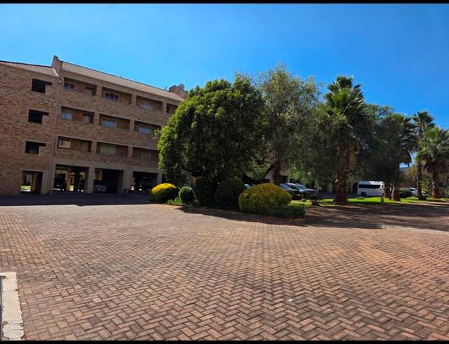 2 BEDROOM APARTMENT FOR SALE IN WILROPARK